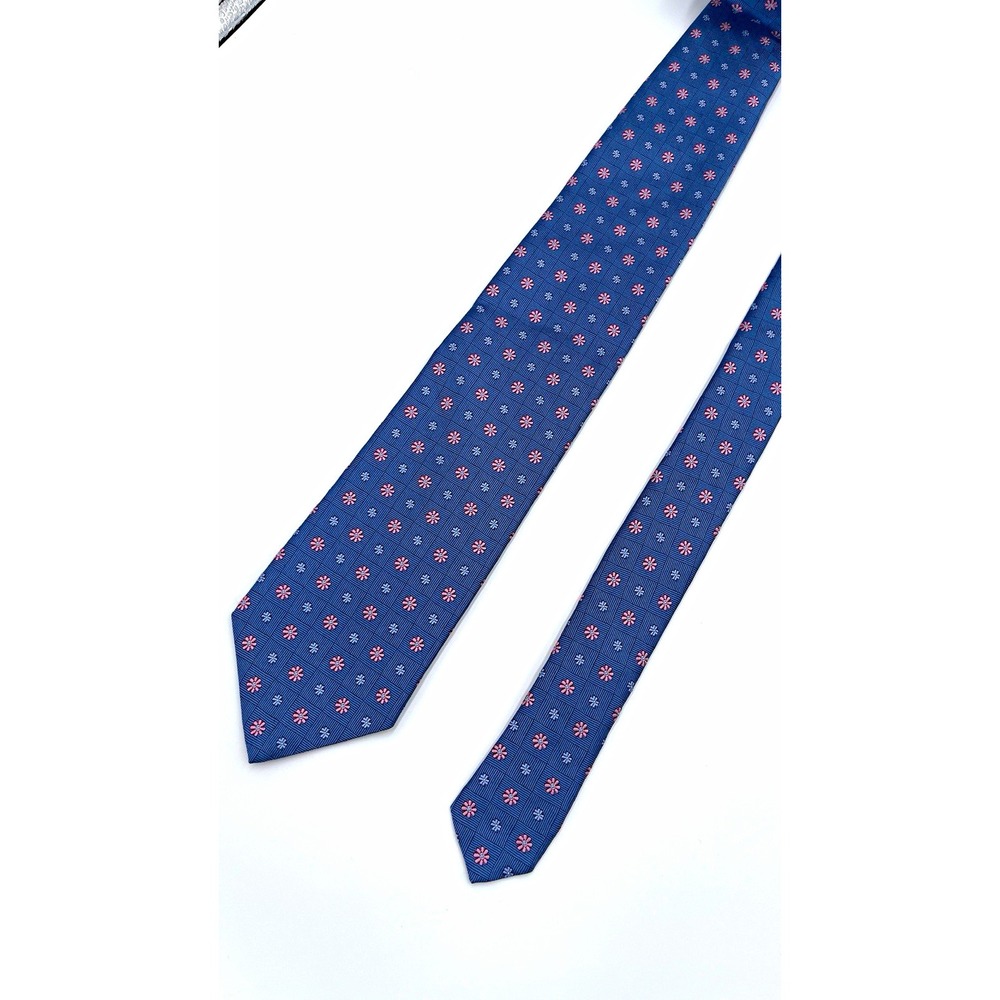Brooks Brothers Makers Mens Silk Tie Blue Pink Geometric Floral Medallion 3.5"